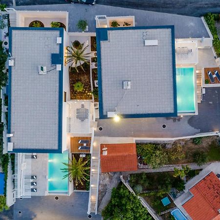 Villa Vitae & Villa Pax Sutivan ภายนอก รูปภาพ