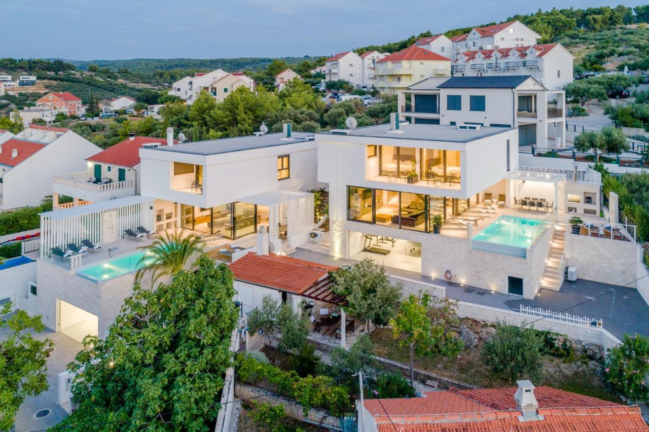 Villa Vitae & Villa Pax Sutivan ภายนอก รูปภาพ