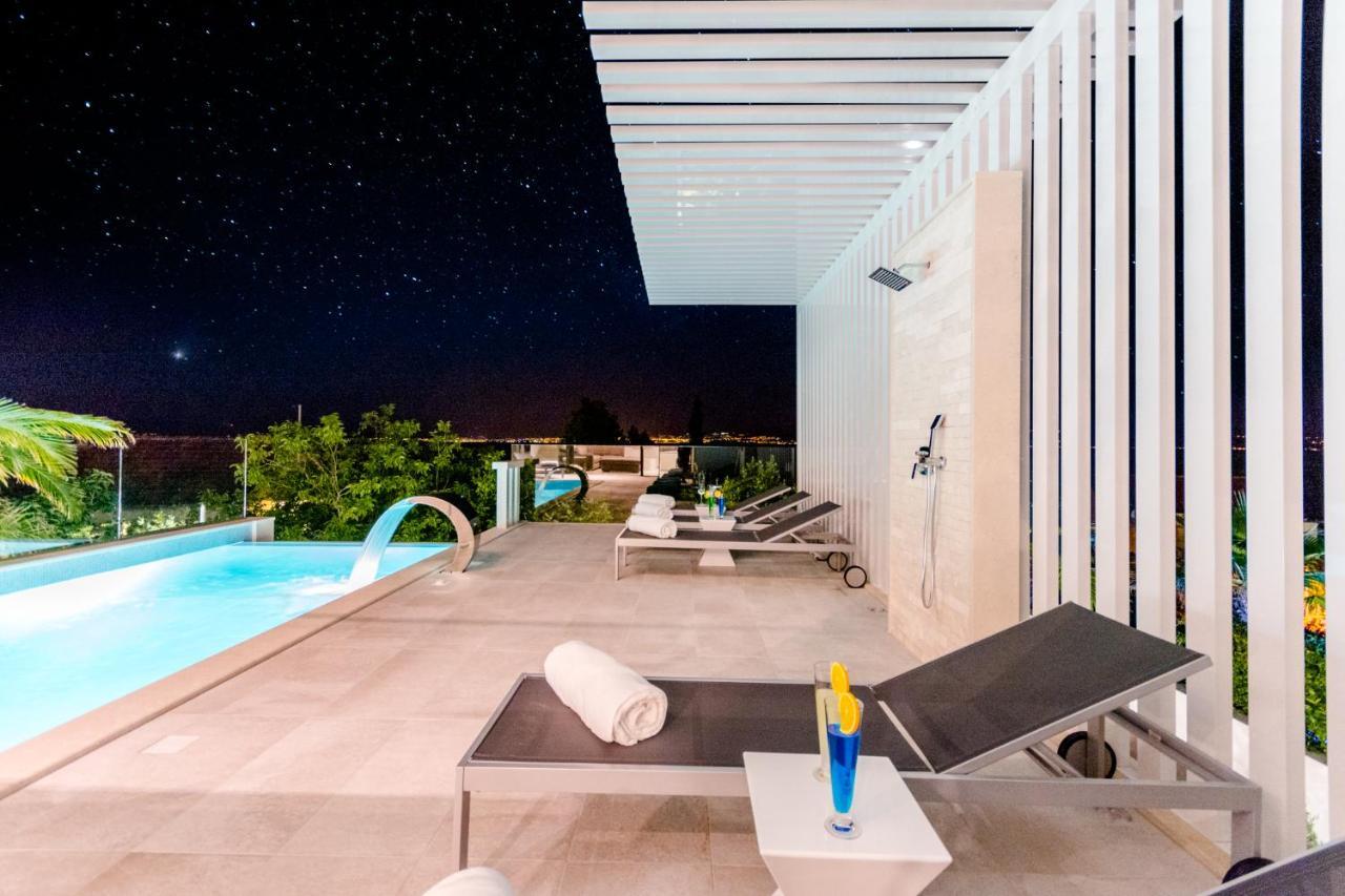 Villa Vitae & Villa Pax Sutivan ภายนอก รูปภาพ